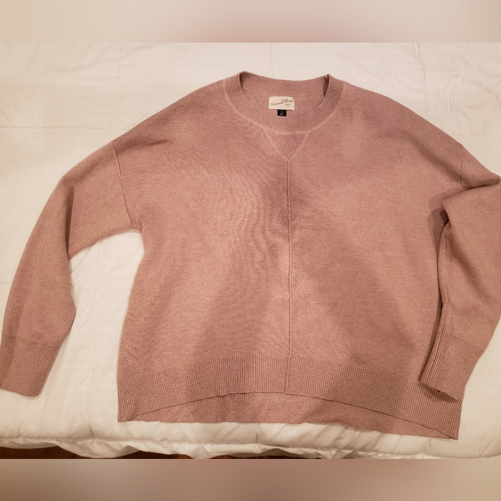 Target's Universal Thread Sweater - size medium